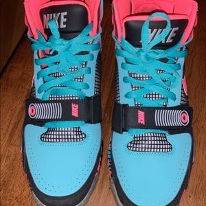Nike air max Bo Jackson’s South Beach size 11